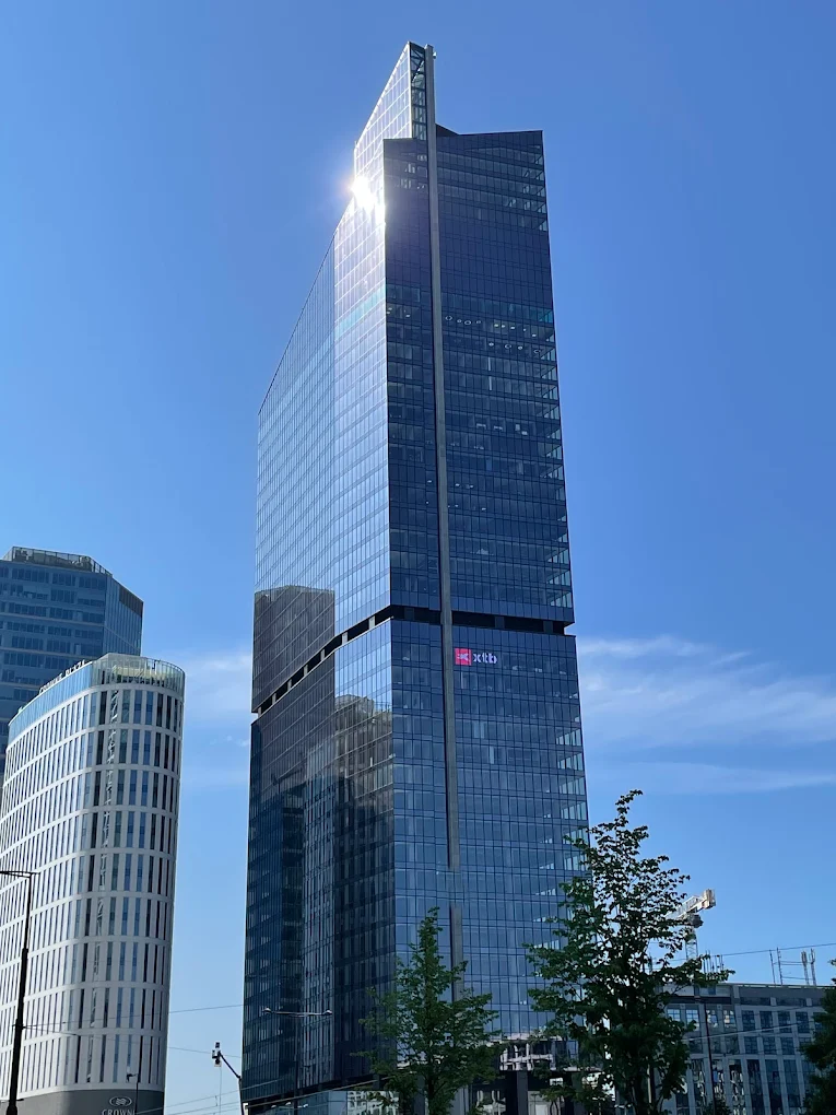 unnamed-5 Warszawa 2026: Te 5 Biurowców Zmienią Oblicze Stolicy. Jeden Sięgnie 174 Metrów!