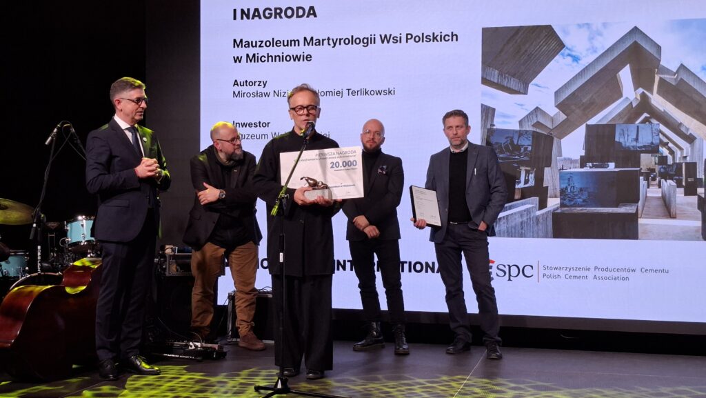 3_pierwsza_nagroda2-1024x577 Polski Cement w Architekturze 2025 – najlepsze realizacje betonowe w Polsce